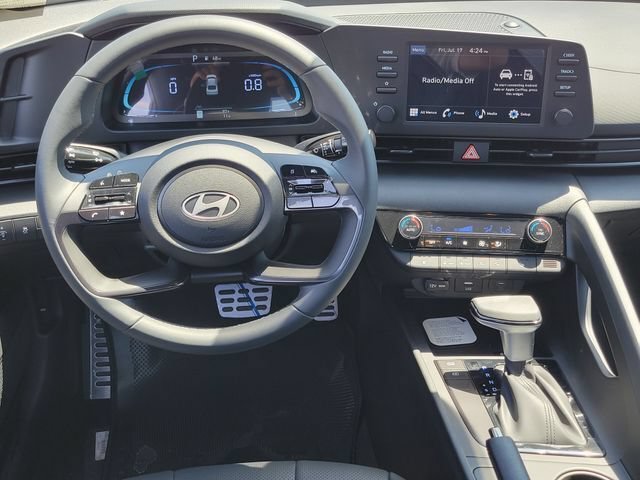 New 2026 Hyundai Elantra SEL Sport FWD image 6