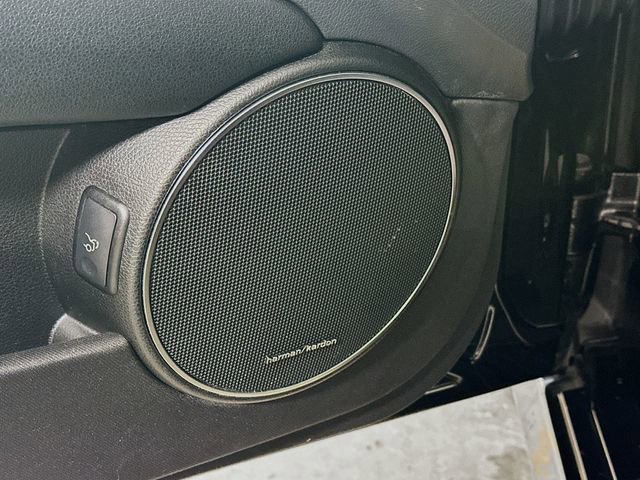 Used 2014 Mercedes-Benz C 300 4MATIC Sedan image 18