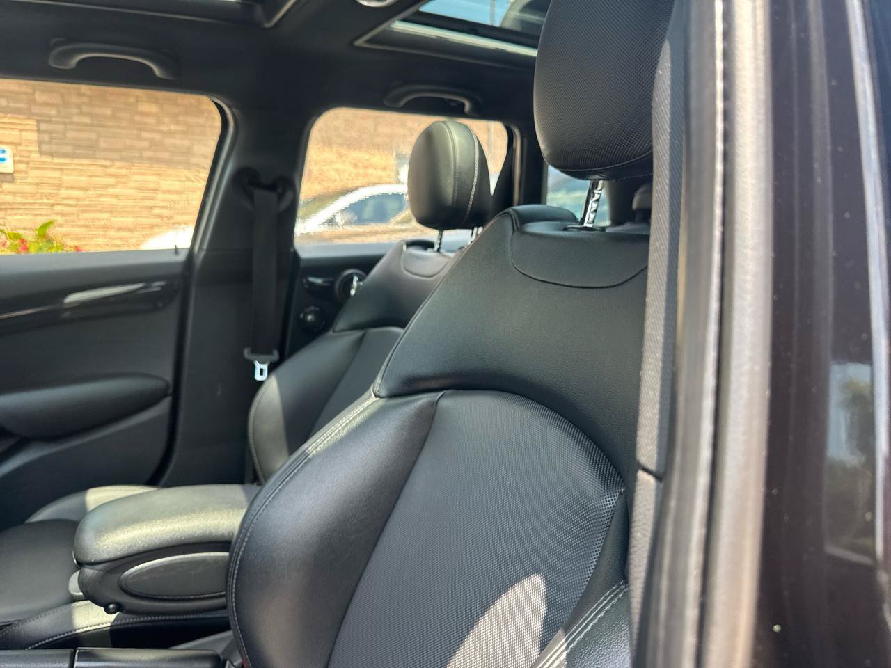 Used 2018 MINI Cooper S FWD image 25