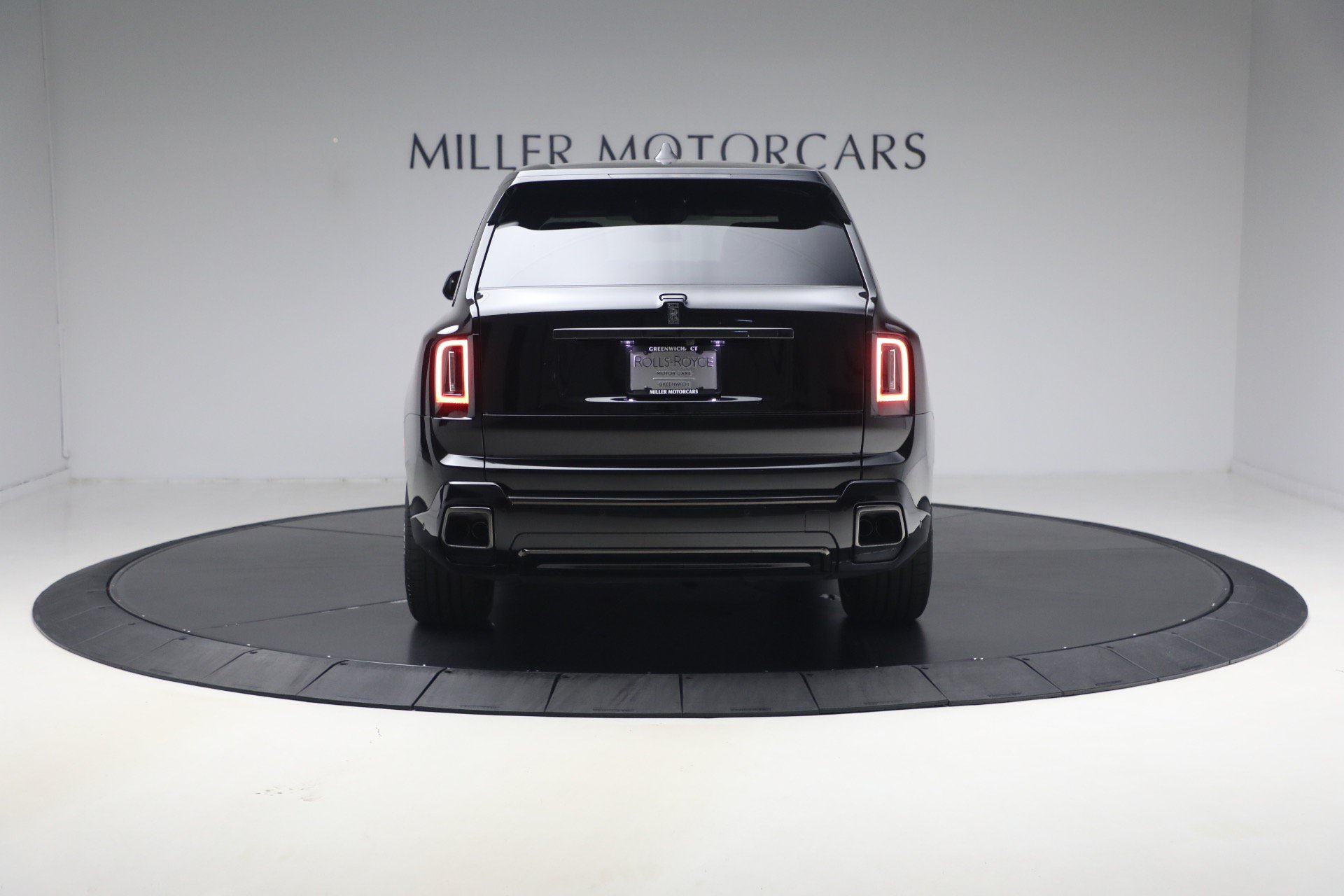 New 2027 Rolls-Royce Cullinan Black Badge AWD/4WD image 8