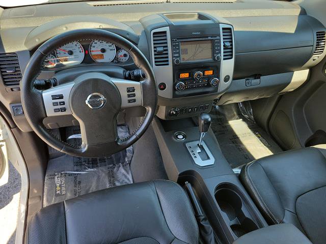 Used 2020 Nissan Frontier PRO-4X w/ Pro-4x Utility Package AWD/4WD image 9
