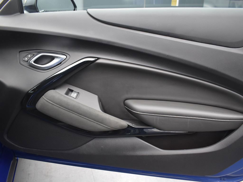 Used 2021 Chevrolet Camaro SS image 21
