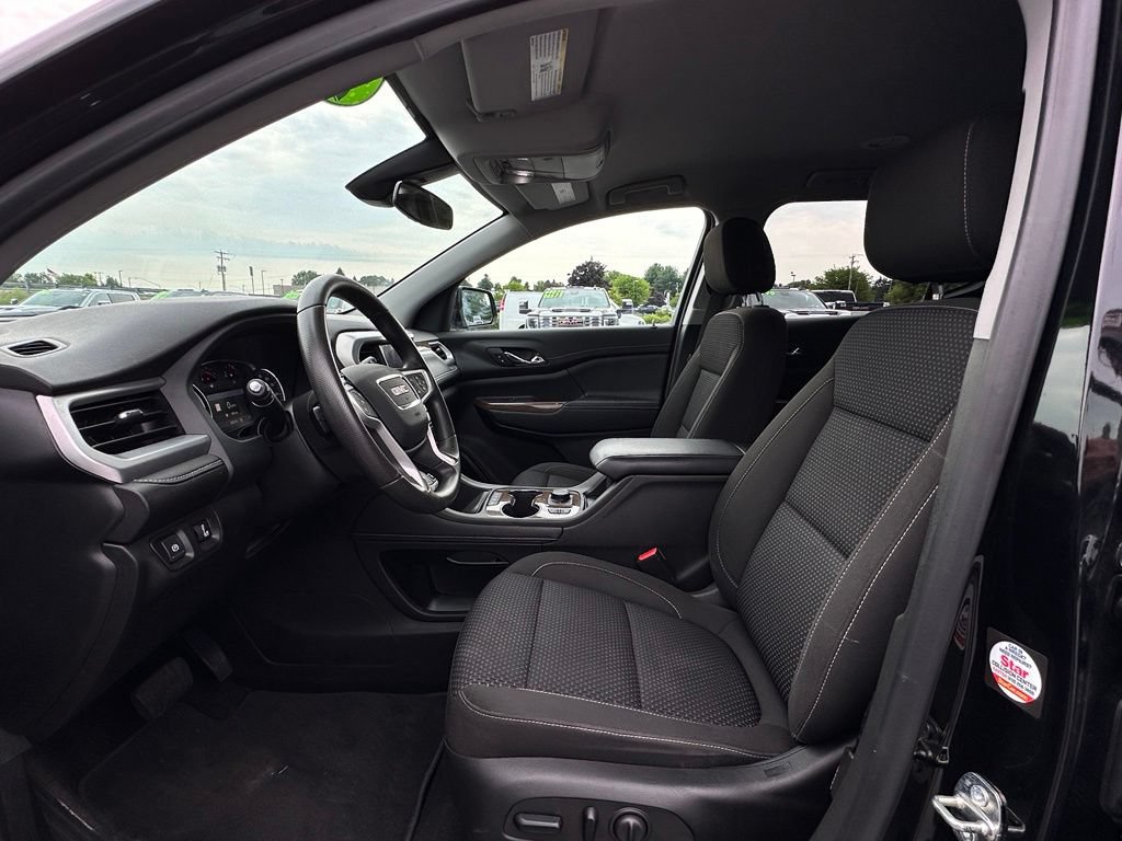 Used 2023 GMC Acadia SLE w/ Driver Convenience Package AWD/4WD image 19