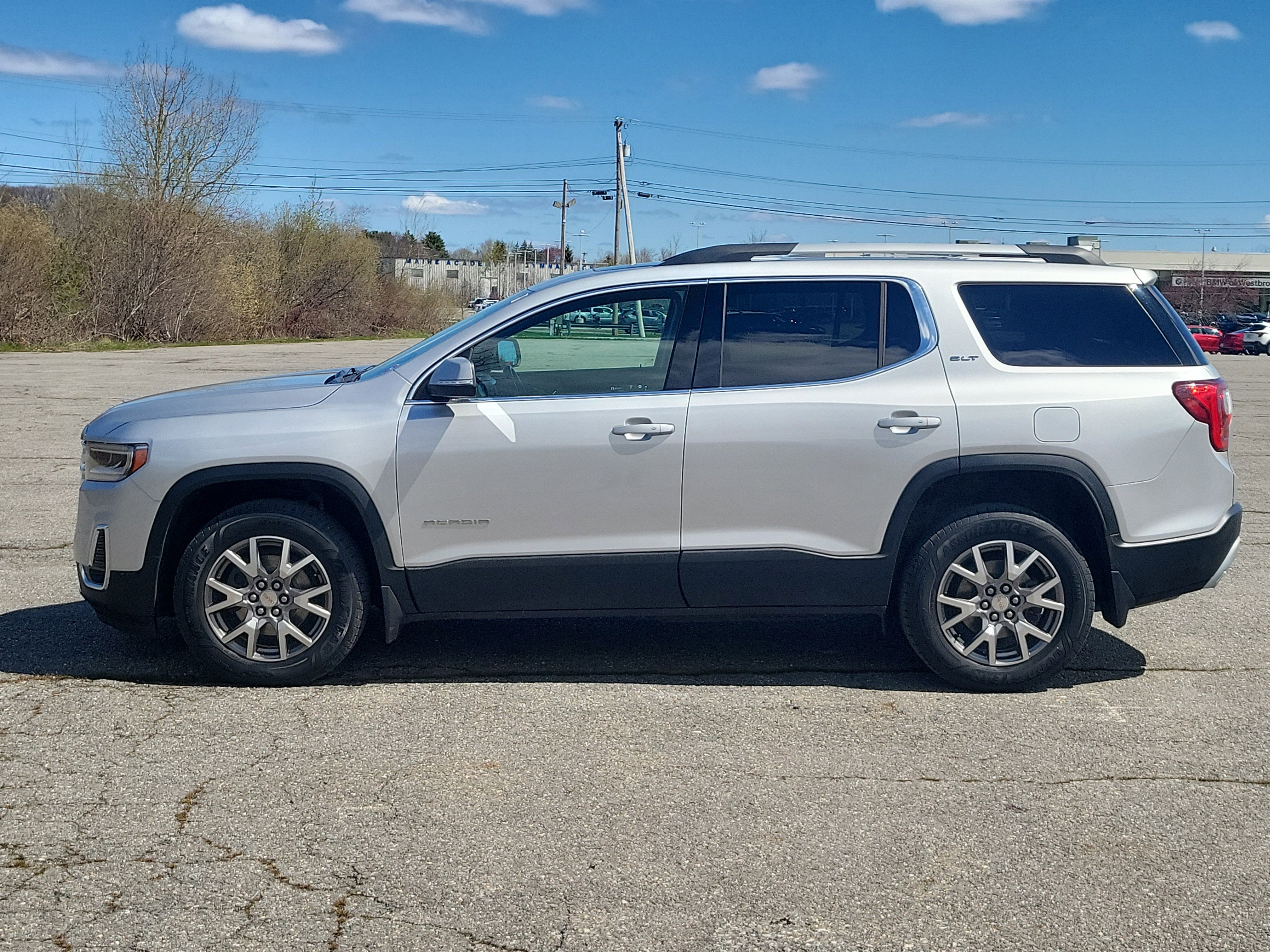 Used 2020 GMC Acadia SLT w/ Trailering Package AWD/4WD image 8