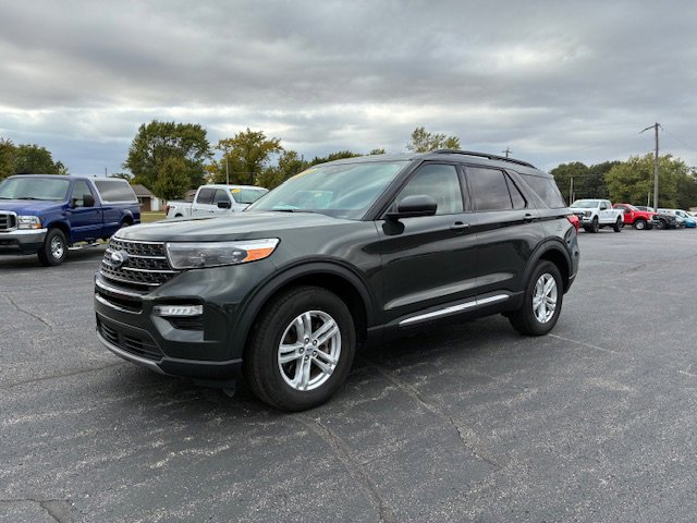 Used 2023 Ford Explorer XLT w/ Equipment Group 202A image 1