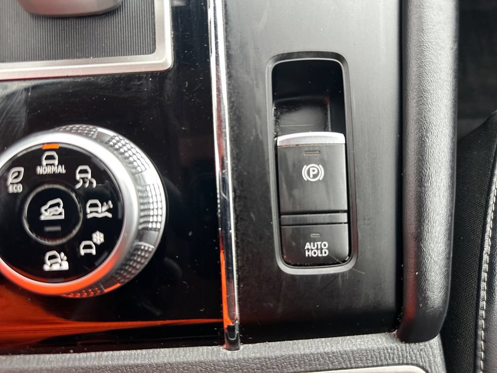 Used 2022 Mitsubishi Outlander SE AWD/4WD image 31