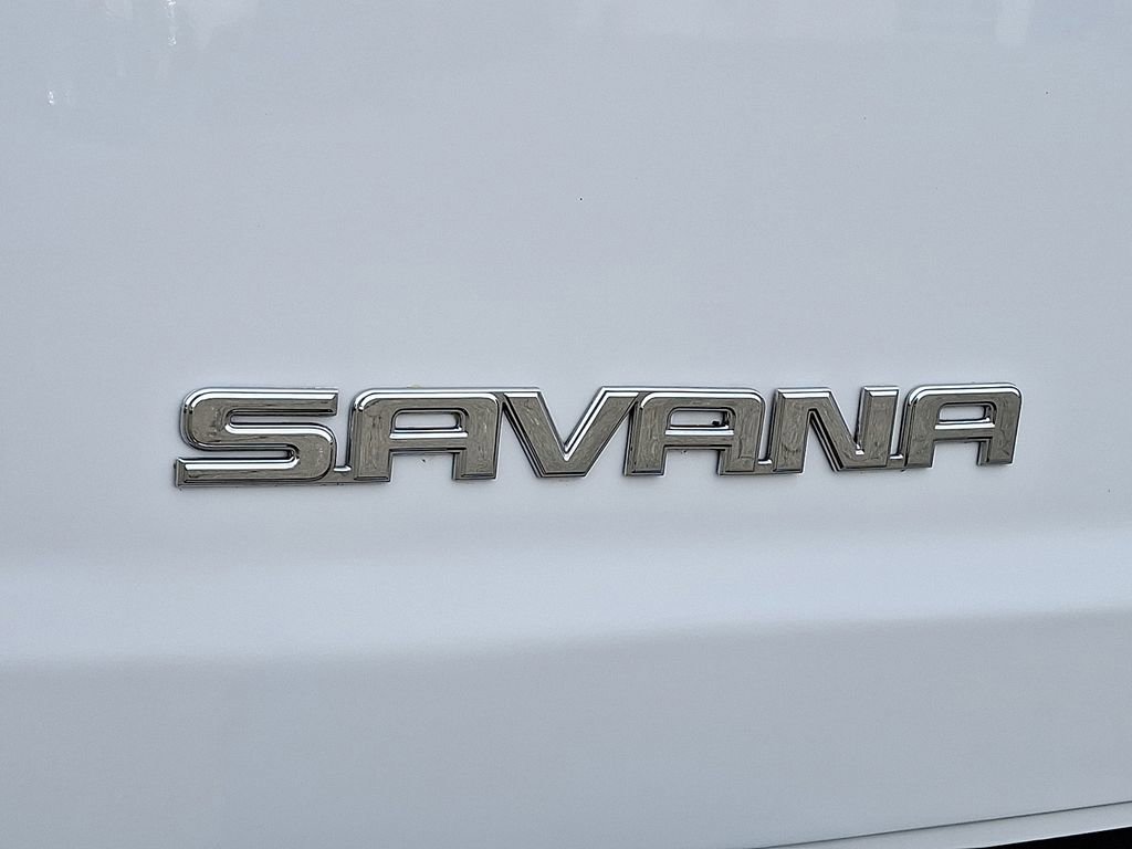 Certified 2024 GMC Savana 2500 w/ Driver Convenience Package image 32