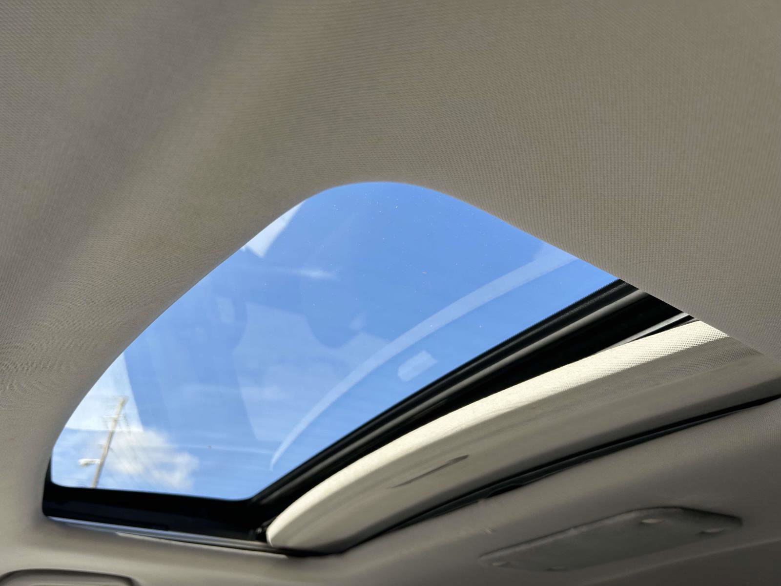 Used 2016 Honda Odyssey EX-L image 11