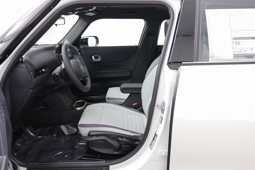 New 2026 MINI Cooper 4-Door Hardtop image 5