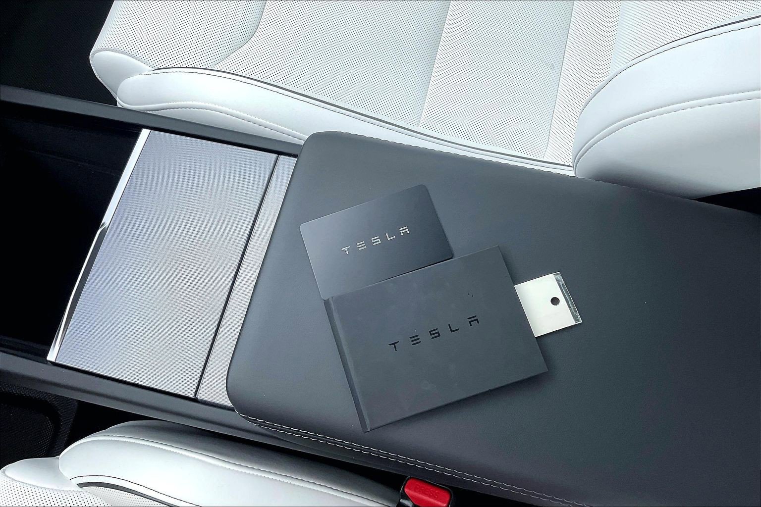Used 2024 Tesla Model 3 Performance AWD/4WD image 10