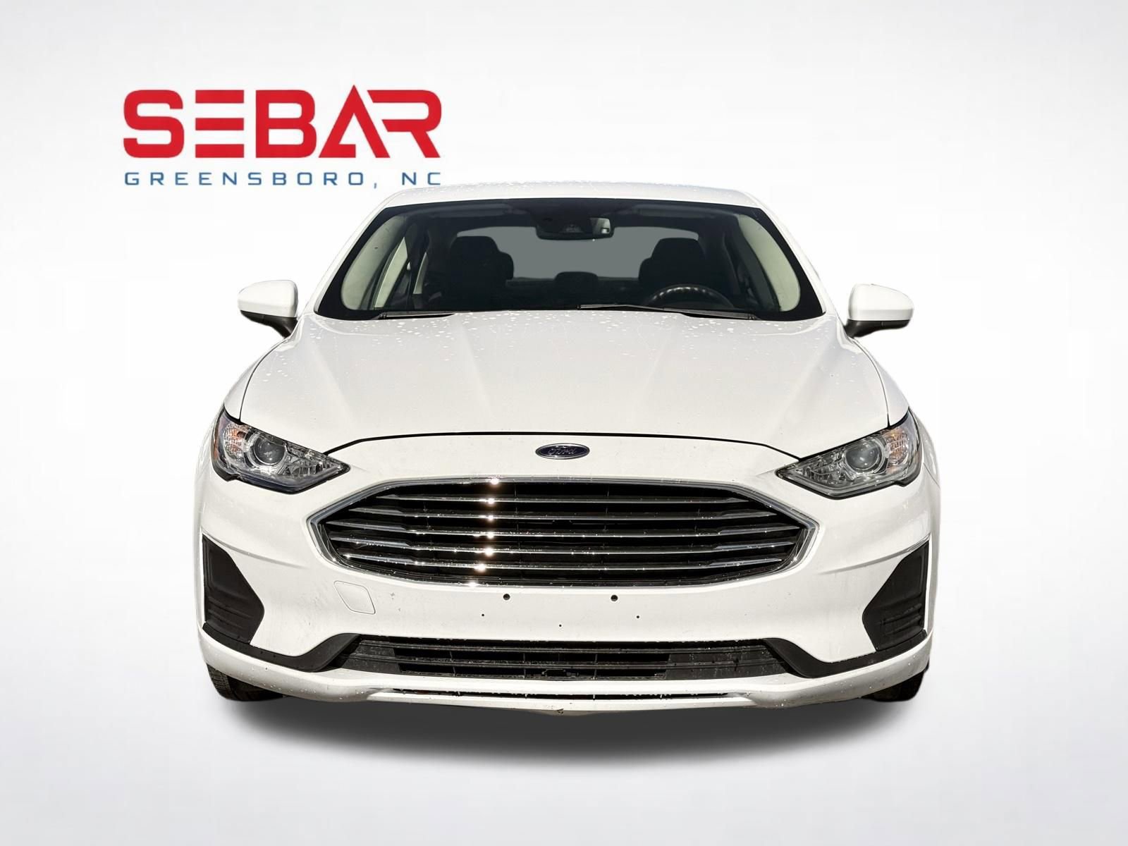 Used 2019 Ford Fusion SE image 3