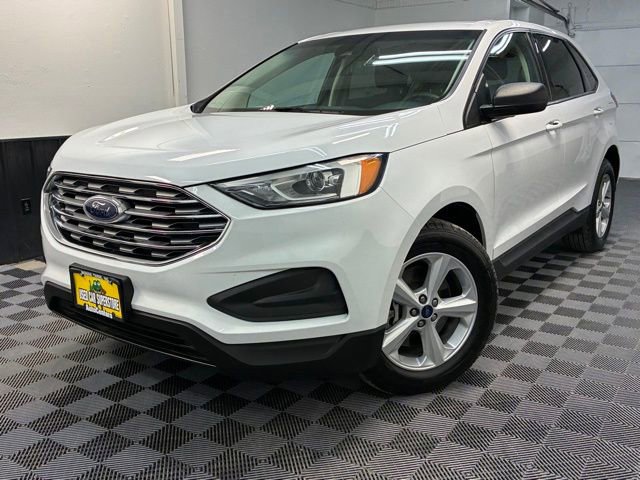 Used 2020 Ford Edge SE image 3