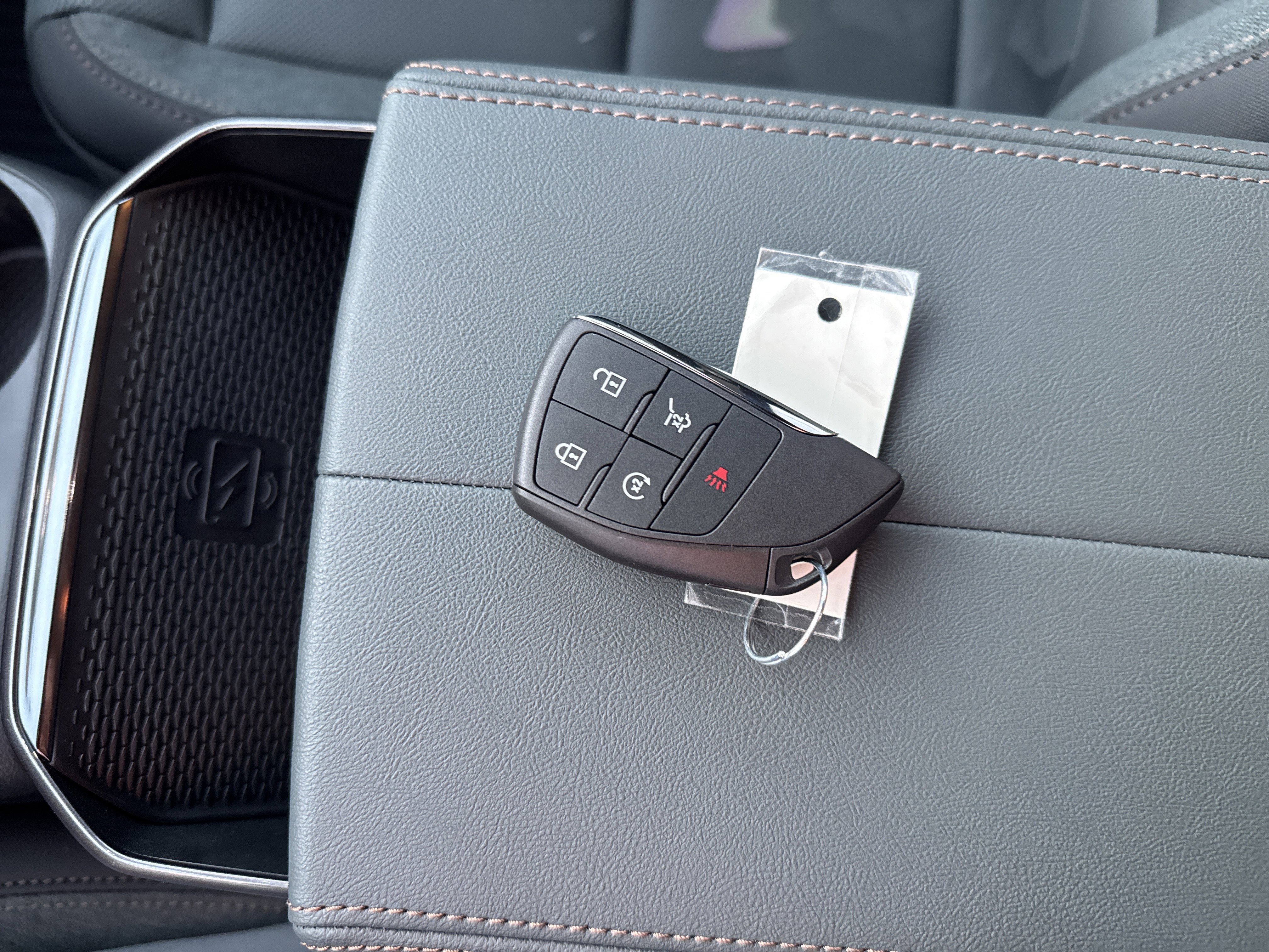 New 2026 GMC Terrain AT4 w/ LPO, Floor Liner Package image 29