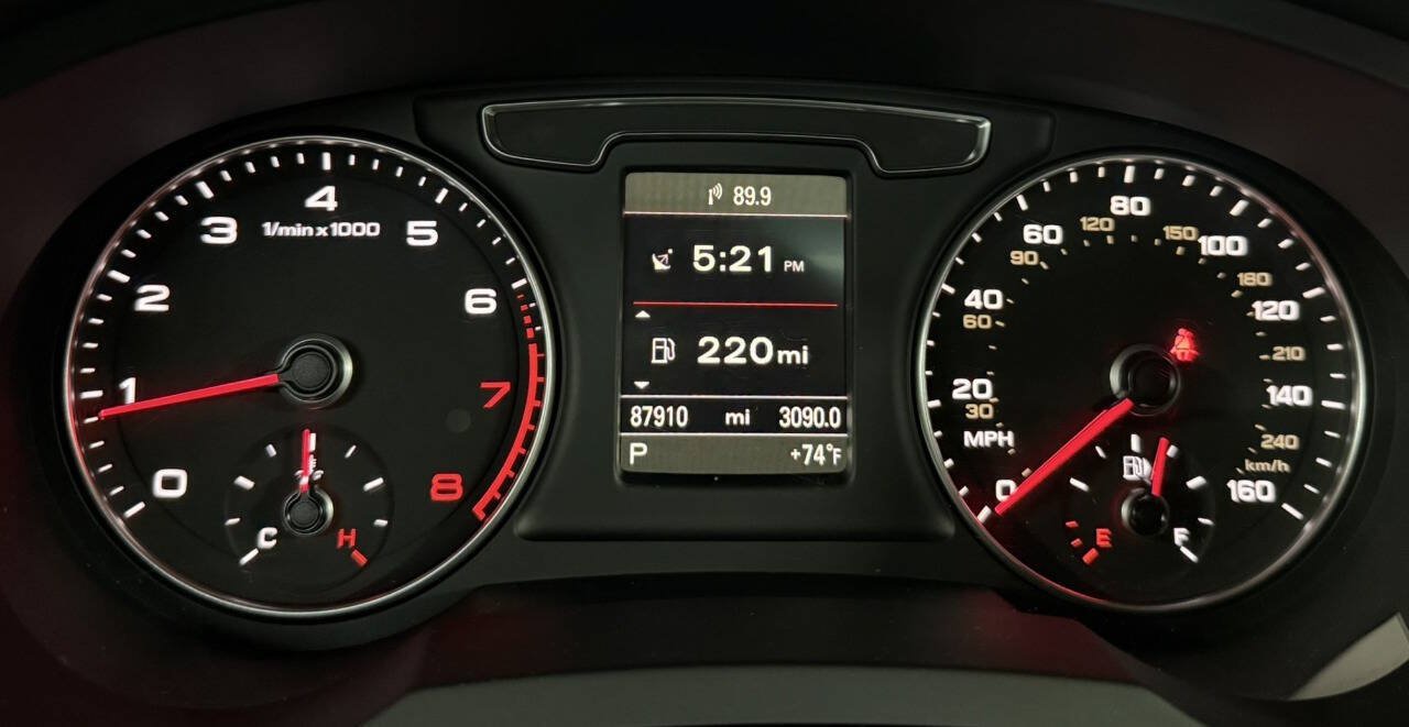 Used 2016 Audi Q3 2.0T Premium Plus w/ Technology Package AWD/4WD image 13
