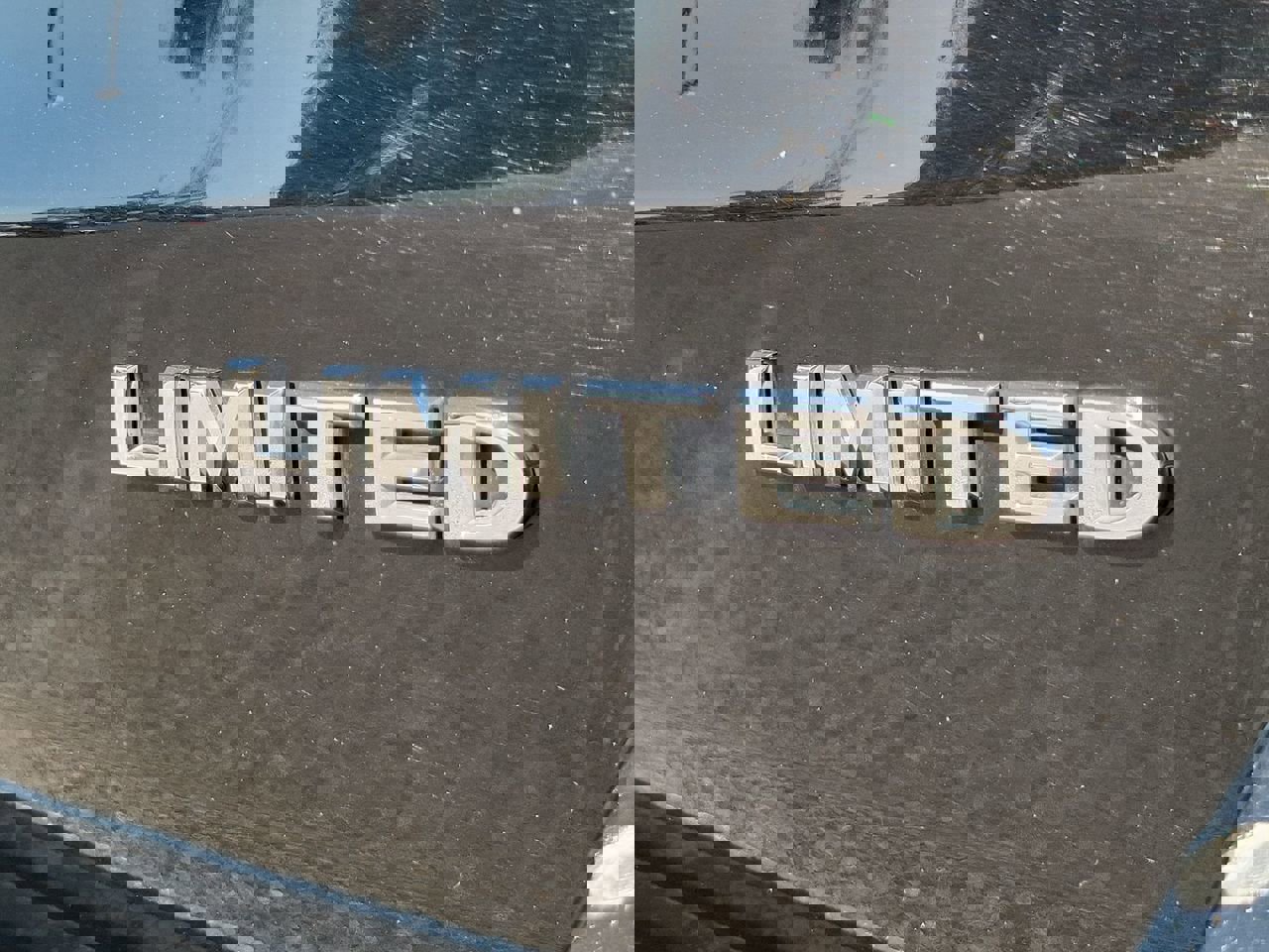 Used 2017 Jeep Grand Cherokee Limited w/ Luxury Group II image 9