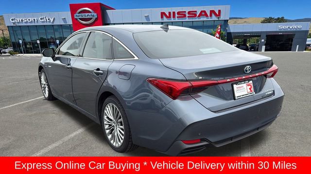 Used 2019 Toyota Avalon XLE image 5