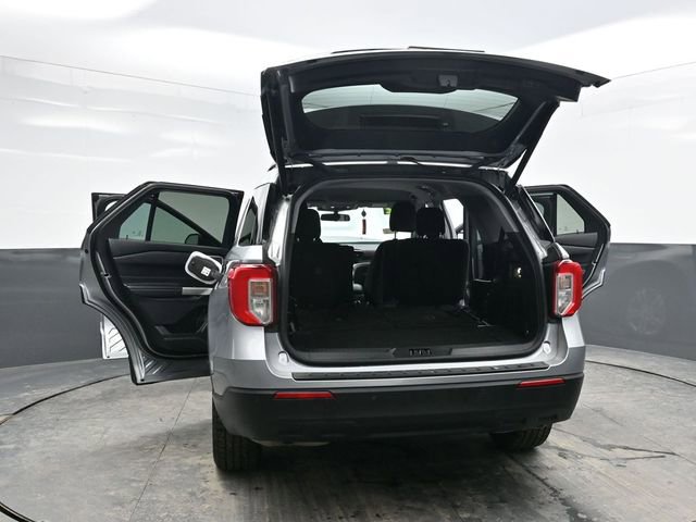Used 2022 Ford Explorer XLT image 39