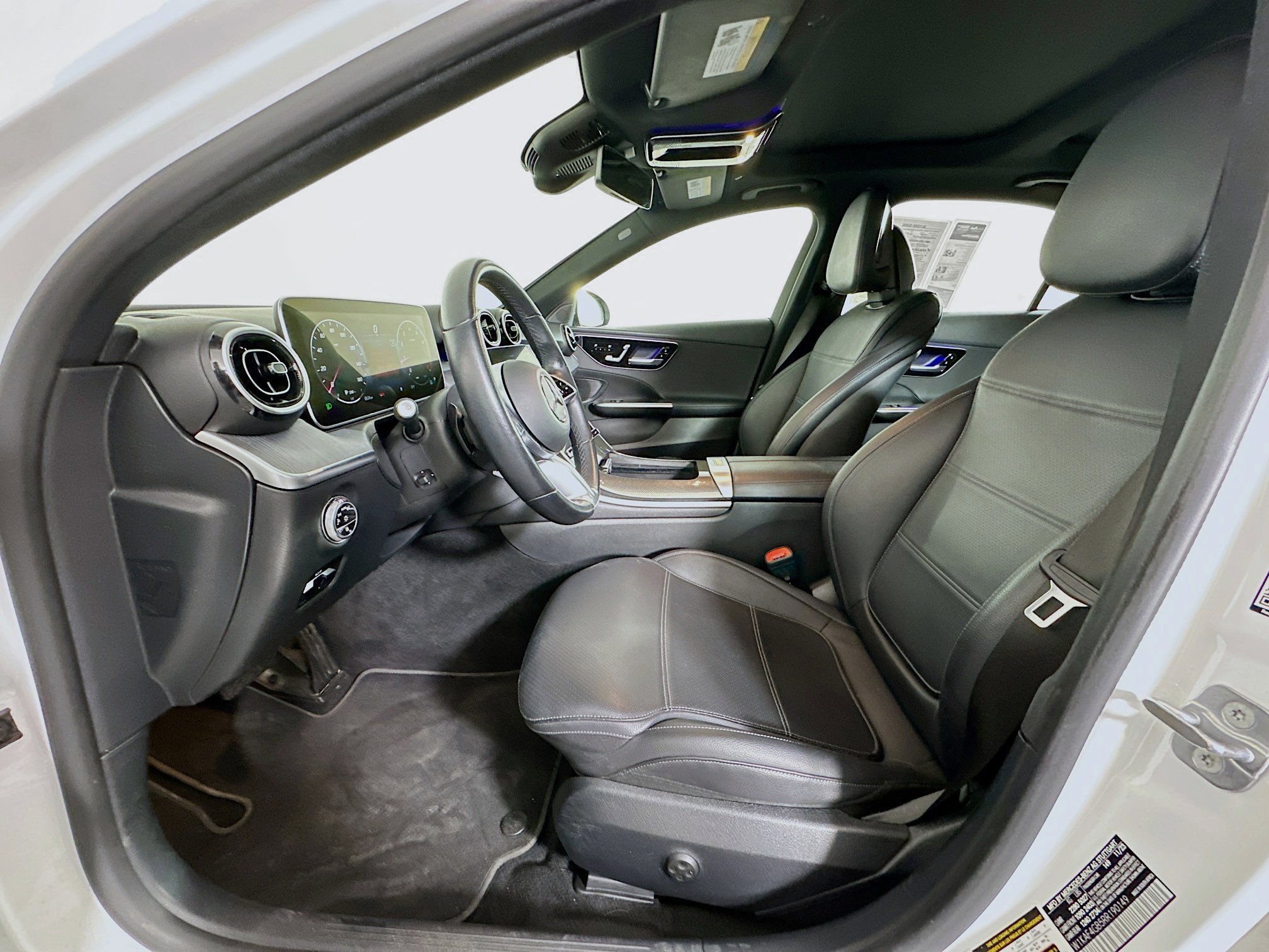 Used 2024 Mercedes-Benz C 300 Sedan image 13