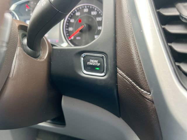 Used 2022 GMC Acadia SLT w/ Preferred Package image 17