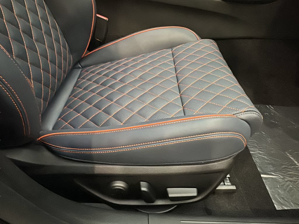 New 2026 Genesis G70 3.3T Prestige AWD/4WD image 17