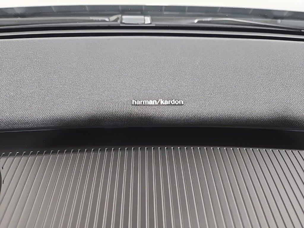 New 2026 Volvo EX30 Plus image 16