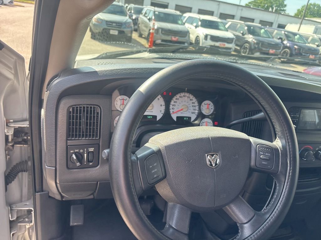 Used 2004 Dodge Ram 1500 Truck SLT w/ Quad Cab Value Group image 18