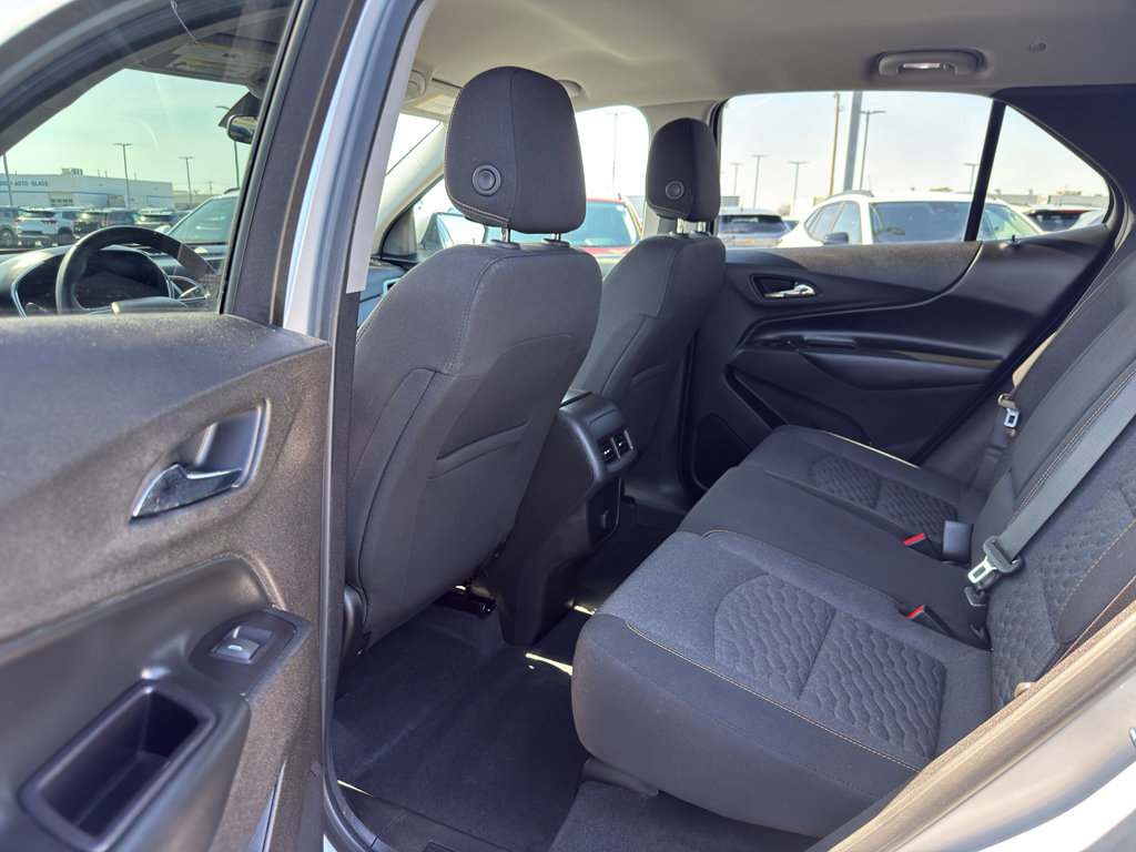 Used 2018 Chevrolet Equinox LT image 29