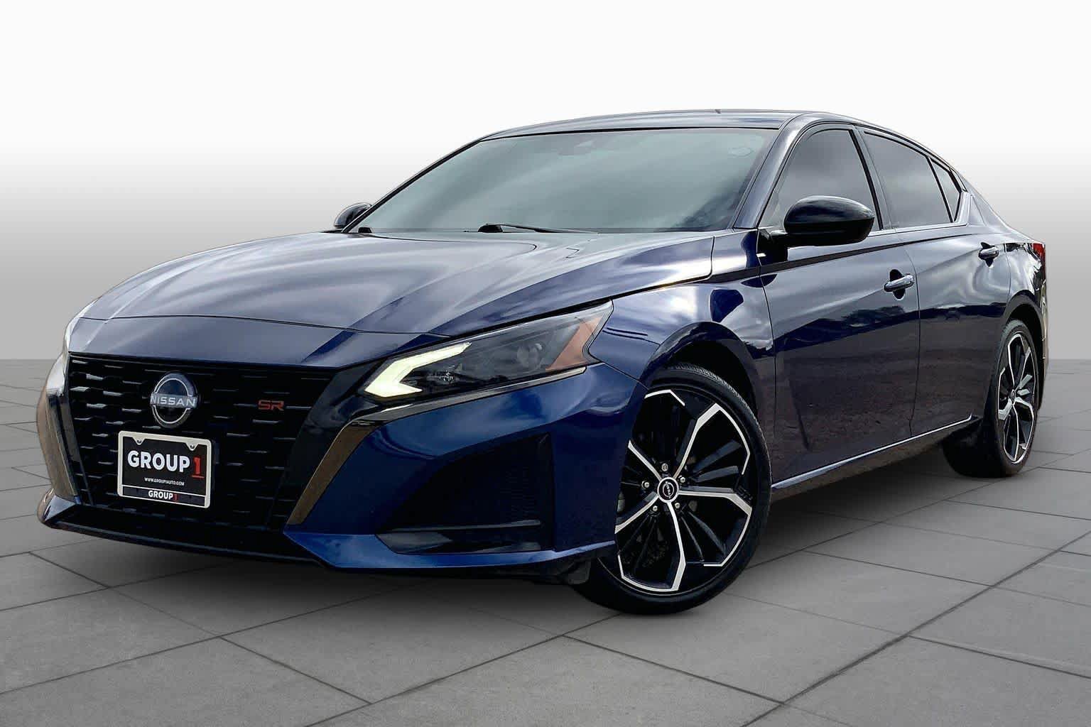 Used 2023 Nissan Altima 2.5 SR w/ SR Premium Package
