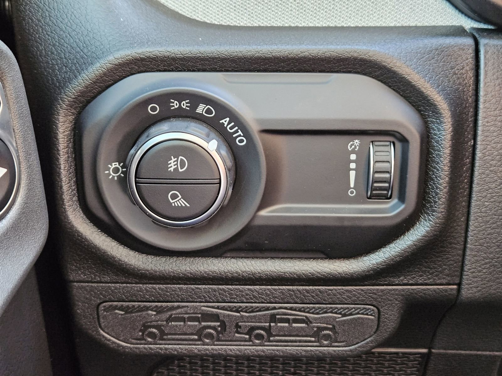 New 2026 Jeep Gladiator Sport AWD/4WD image 22