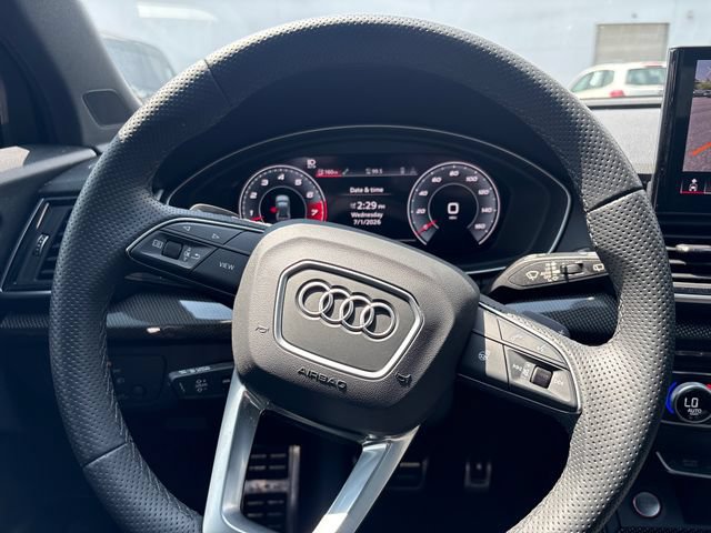 Used 2025 Audi SQ5 Premium Plus AWD/4WD image 15