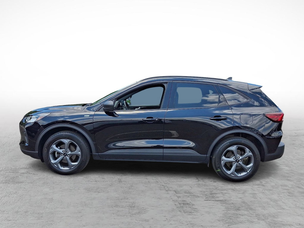 Used 2025 Ford Escape ST-Line AWD/4WD image 2