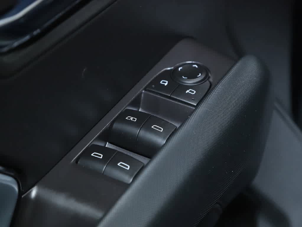 Used 2023 Chevrolet Colorado Z71 w/ Z71 Convenience Package 2 AWD/4WD image 16
