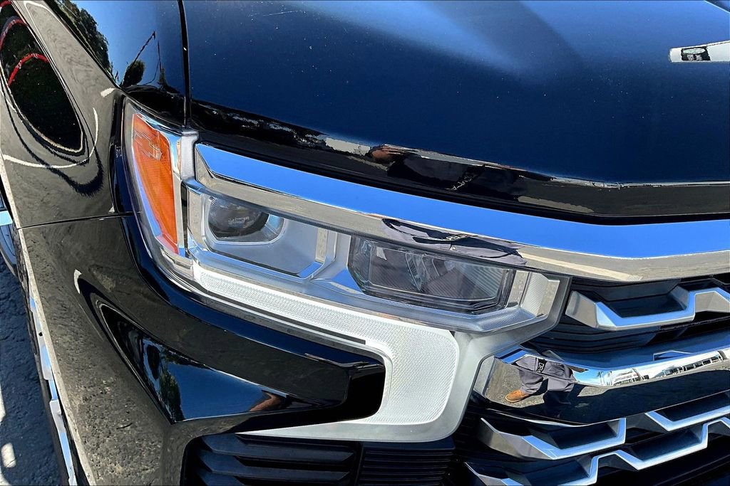 Used 2023 Chevrolet Silverado 1500 LTZ w/ LTZ Convenience Package II image 27