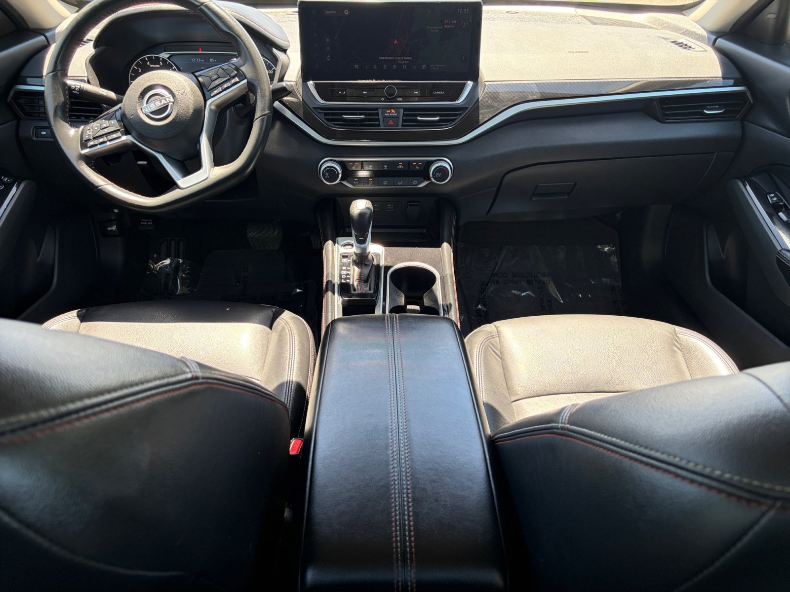Used 2024 Nissan Altima 2.5 SR w/ SR Premium Package FWD image 17