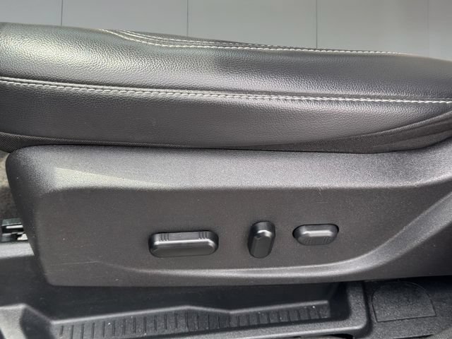 Used 2019 Ford Escape SEL AWD/4WD image 13