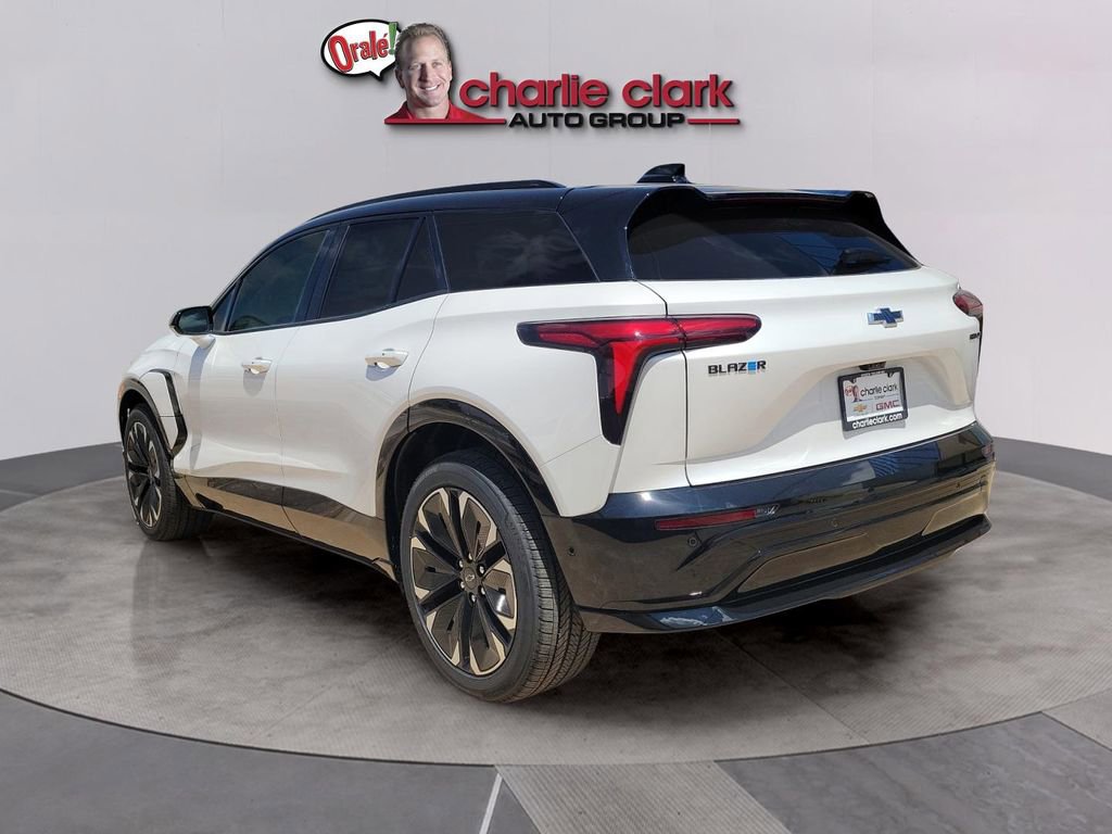 New 2025 Chevrolet Blazer EV RS w/ Super Cruise Package image 3