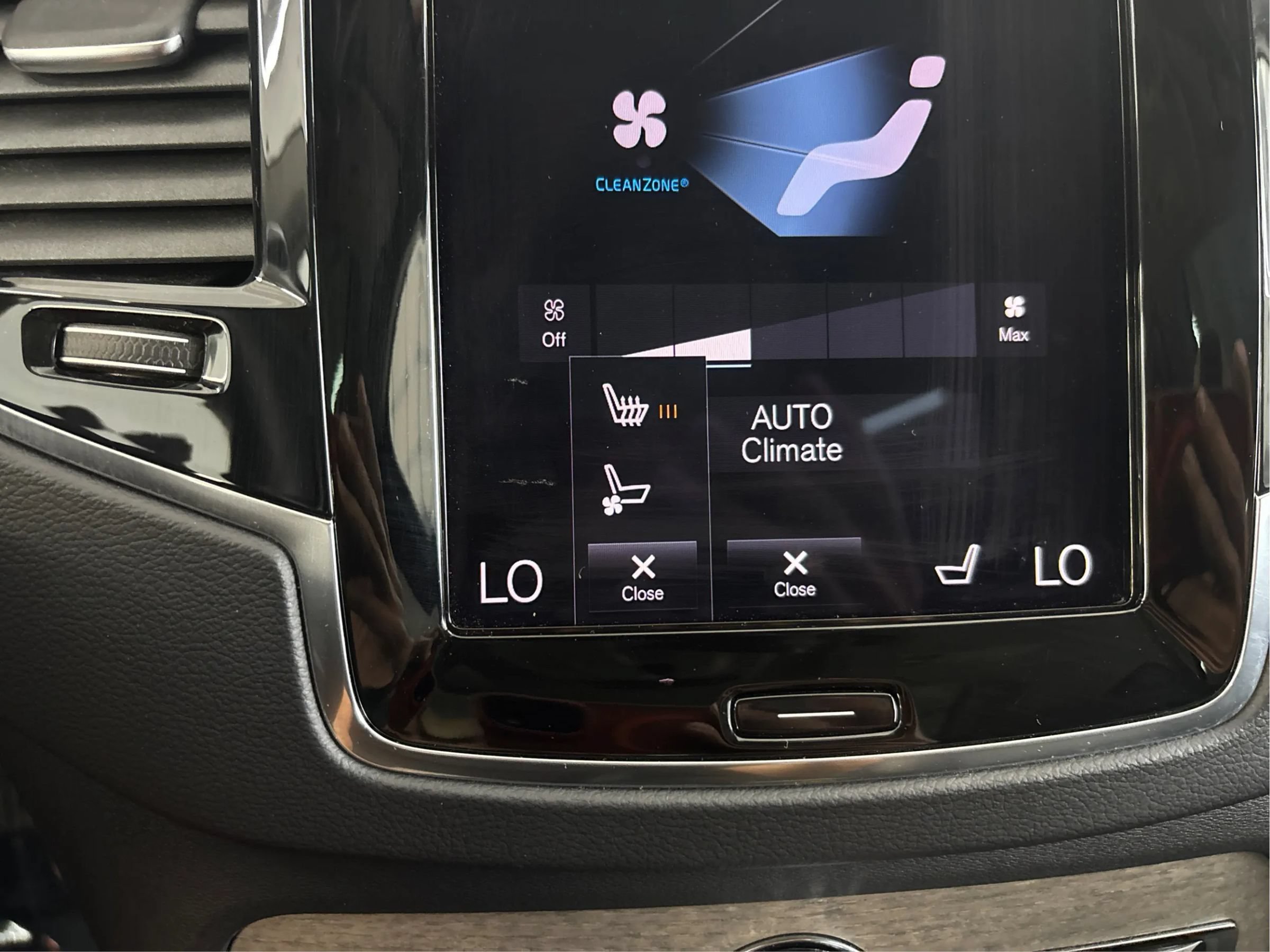 Used 2022 Volvo XC90 T6 Inscription w/ Advanced Package AWD/4WD image 44