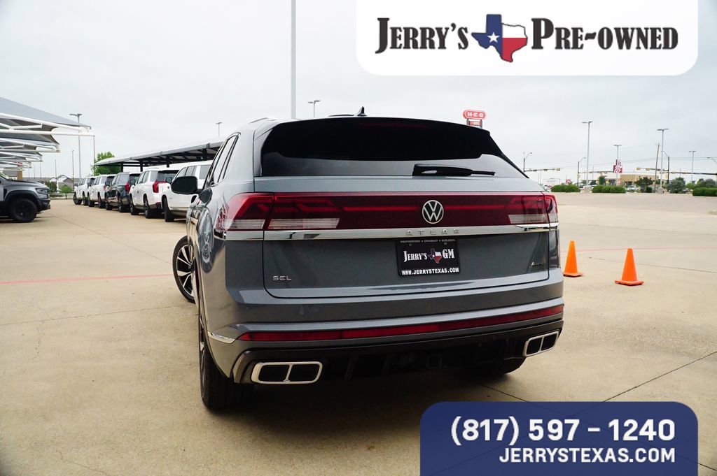 Used 2024 Volkswagen Atlas Cross Sport SEL Premium R-Line AWD/4WD image 4