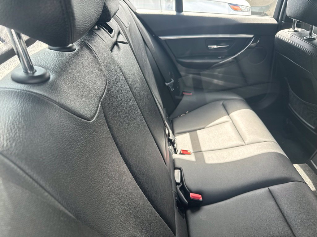 Used 2016 BMW 328i Sedan RWD image 26