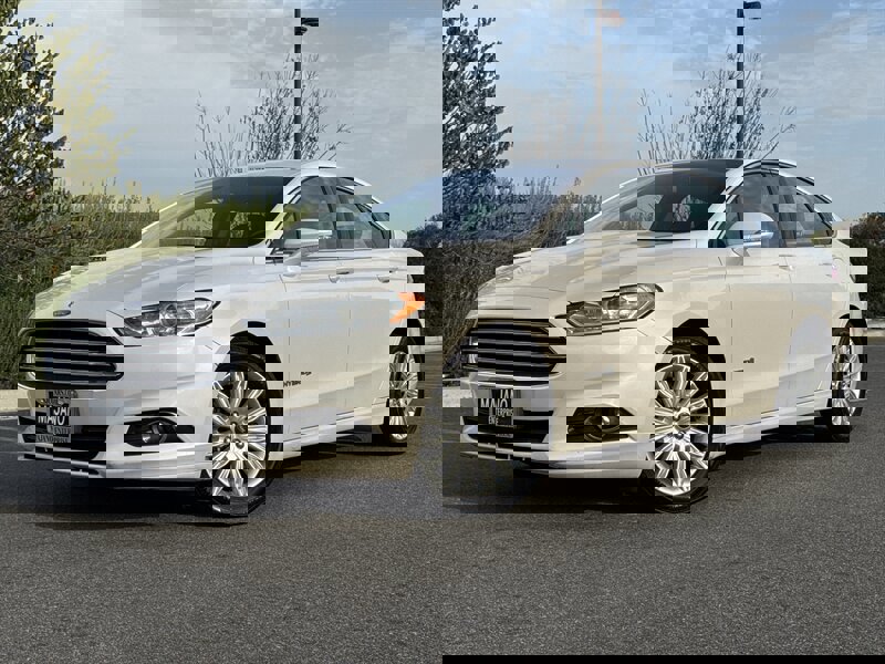 Used 2014 Ford Fusion SE w/ Equipment Group 502A image 1