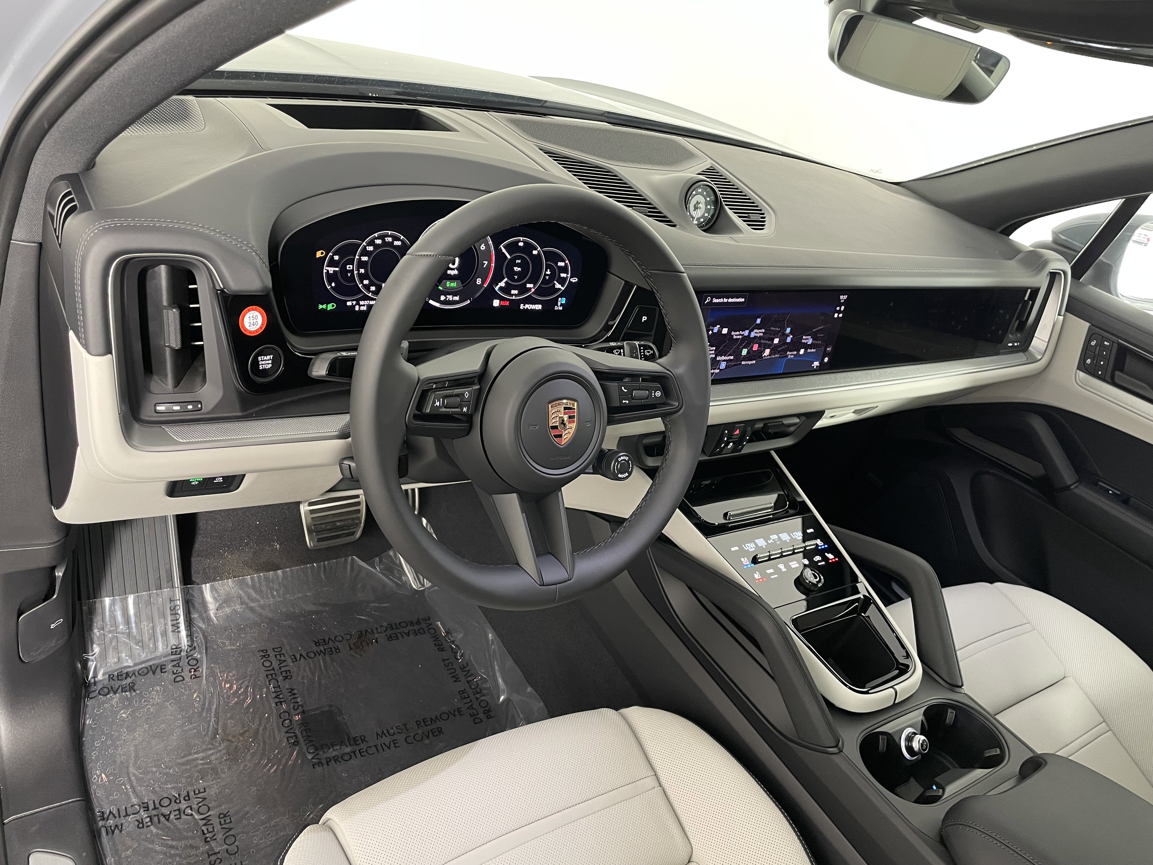 New 2026 Porsche Cayenne S image 4
