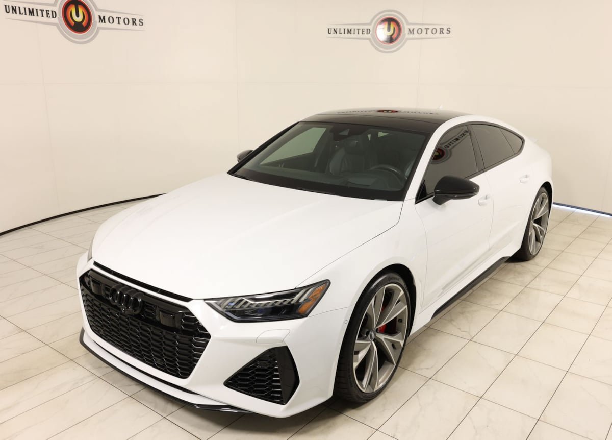 Used 2021 Audi RS 7 Sportback w/ Black Optic Package AWD/4WD image 35