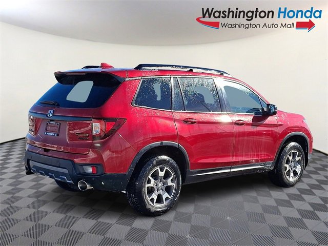 Certified 2023 Honda Passport TrailSport image 6