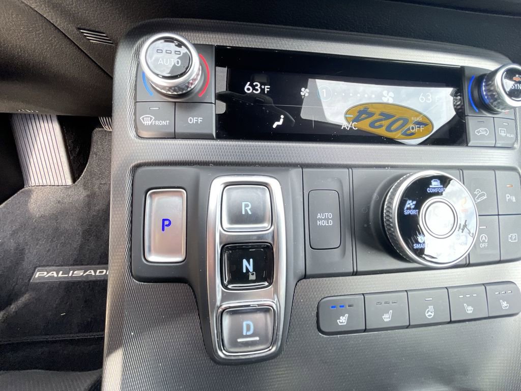 Used 2024 Hyundai Palisade Calligraphy AWD/4WD image 16