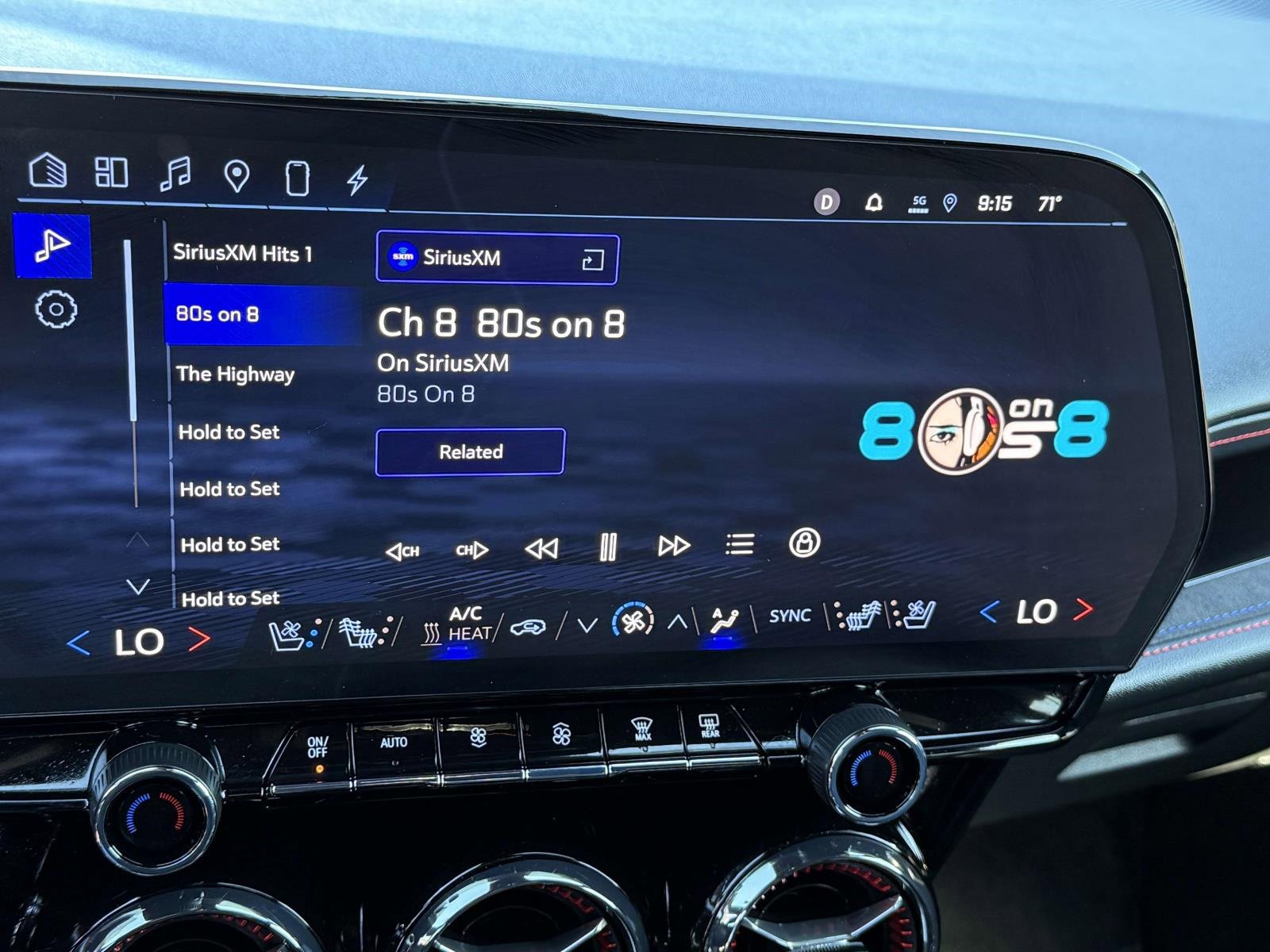 Used 2024 Chevrolet Blazer EV RS image 9