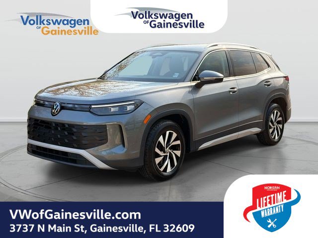 Used 2025 Volkswagen Tiguan S FWD image 8