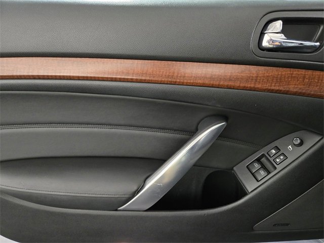 Used 2009 INFINITI G37 Journey w/ Premium Pkg image 25