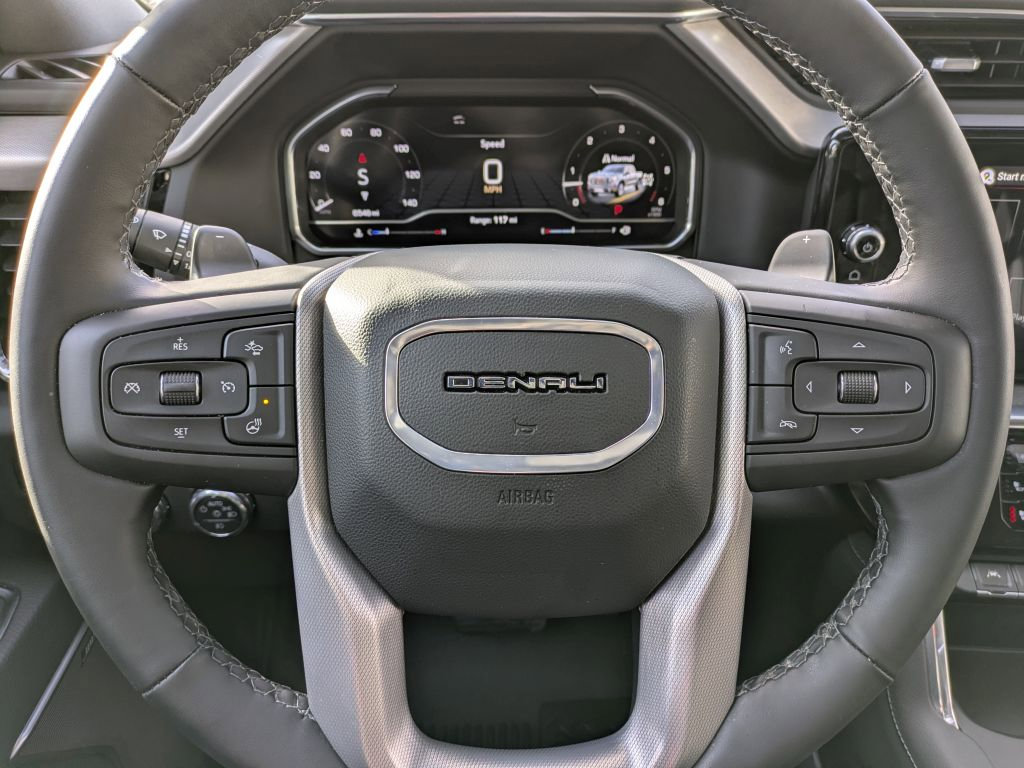 Certified 2025 GMC Sierra 1500 Denali w/ Technology Package image 16