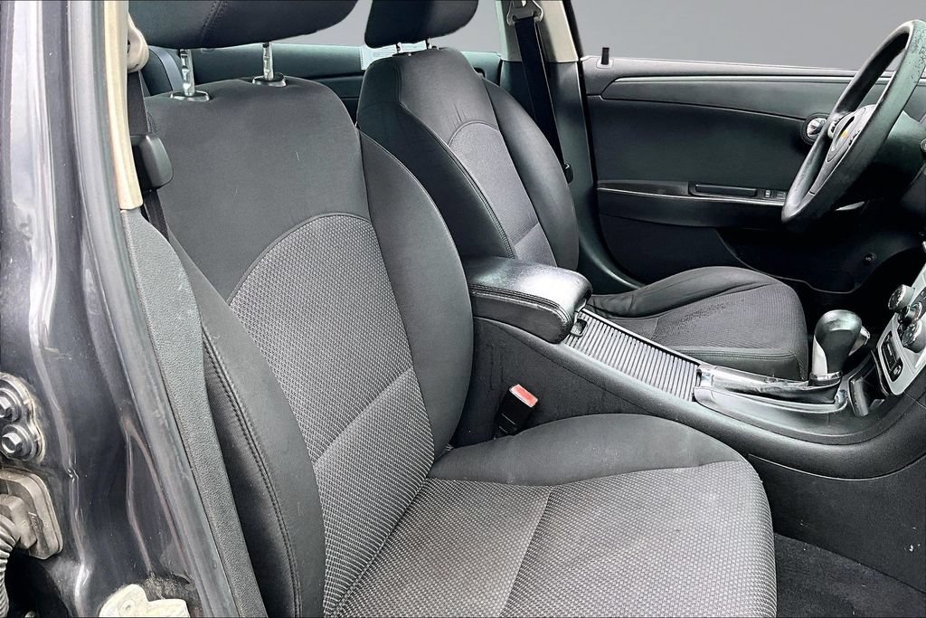 Used 2011 Chevrolet Malibu LT FWD image 7