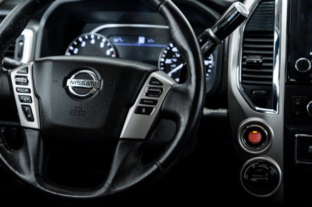 Used 2021 Nissan Titan SV w/ SV Convenience Package AWD/4WD image 15